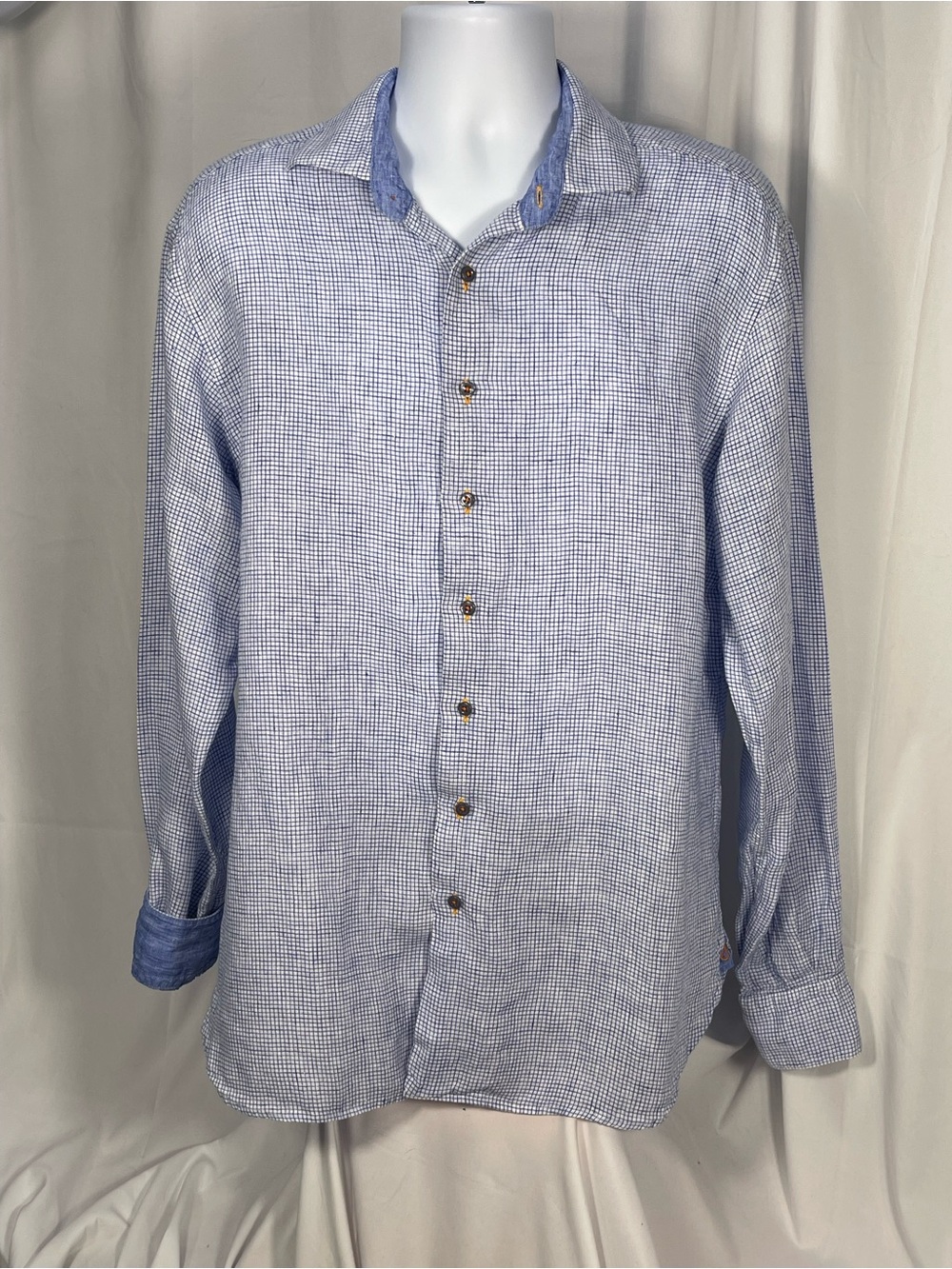 Hammer Made Linen Casual Light Blue Check Button-Down Shirt. Decorative cuff
